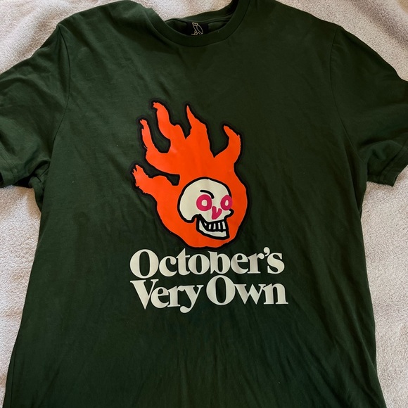 OVO Octobers very own green flame skull tee shirt size large Drake